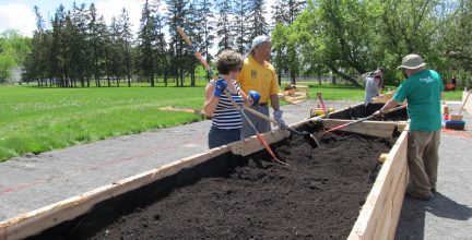RAISED GARDEN BEDS RAISED GARDEN BEDS